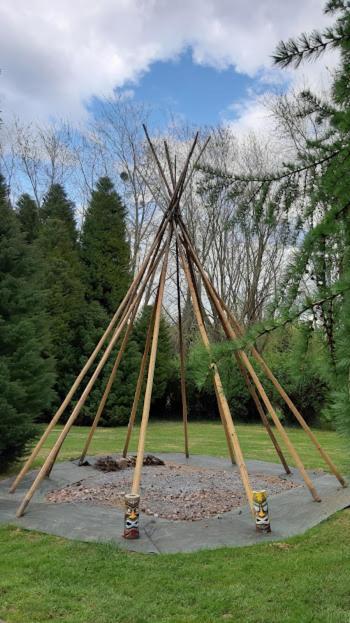 Отель Levaltipis Saint-Gatien-des-Bois Экстерьер фото